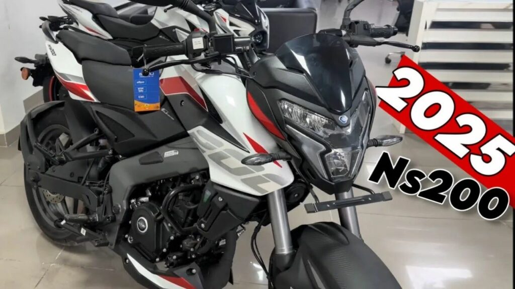 Bajaj Pulsar NS200 new 2025