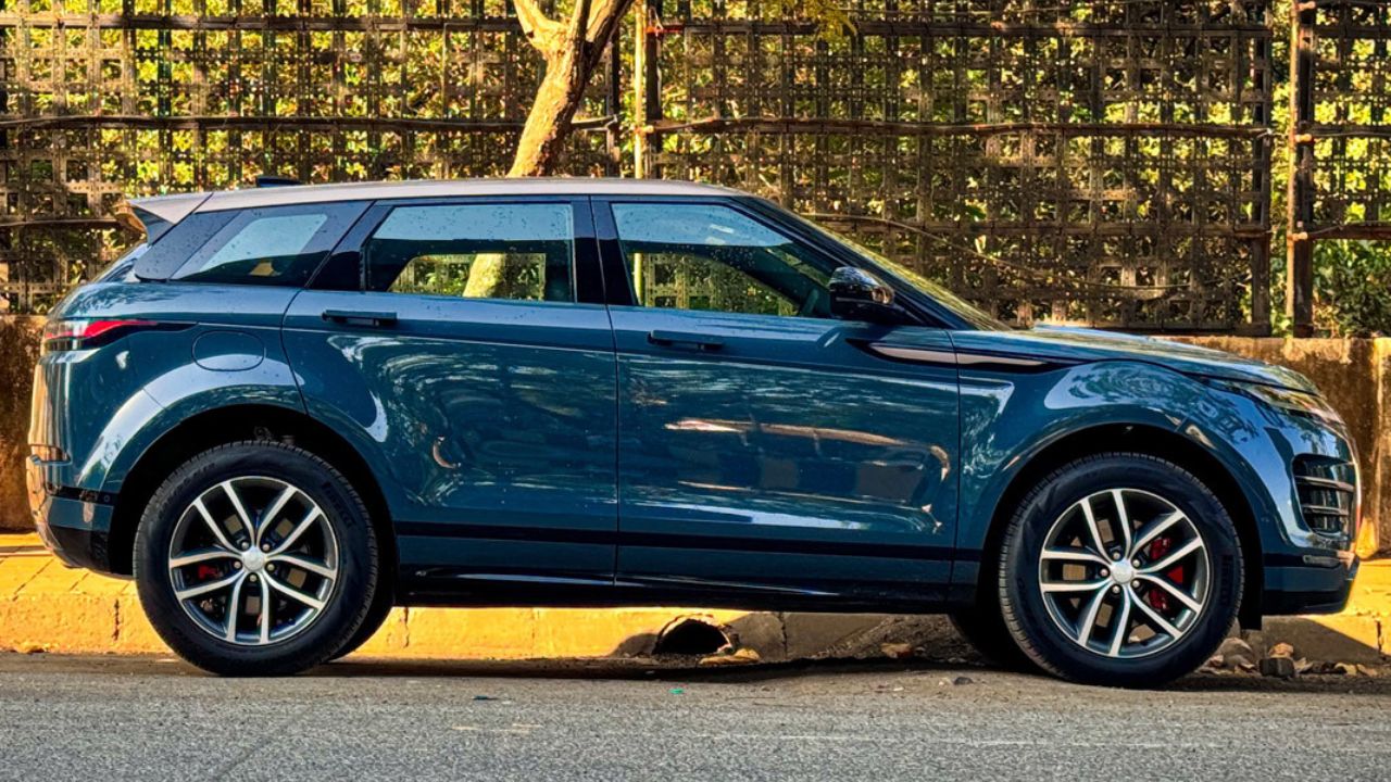 Interior of Range Rover Evoque