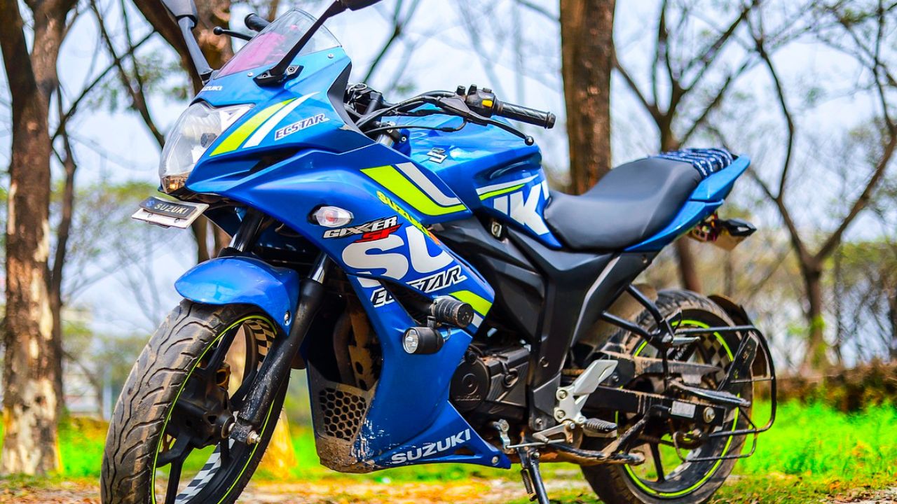Suzuki Gixxer