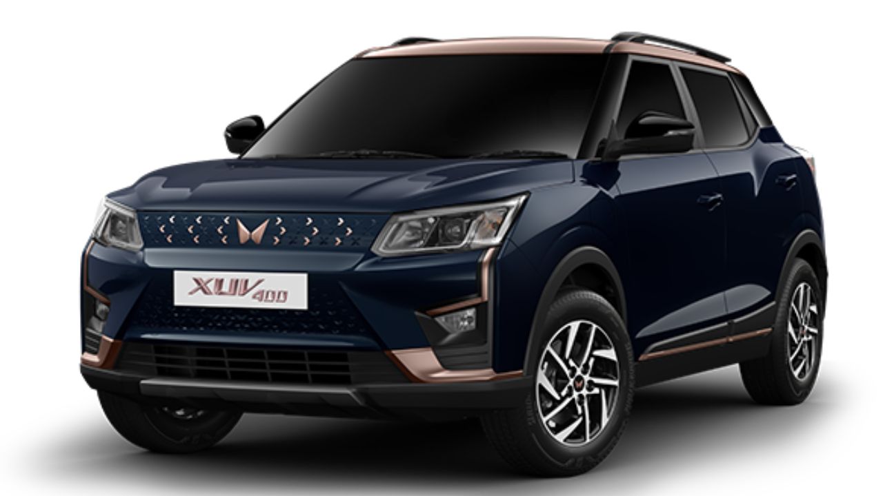 Mahindra XUV400 (1)